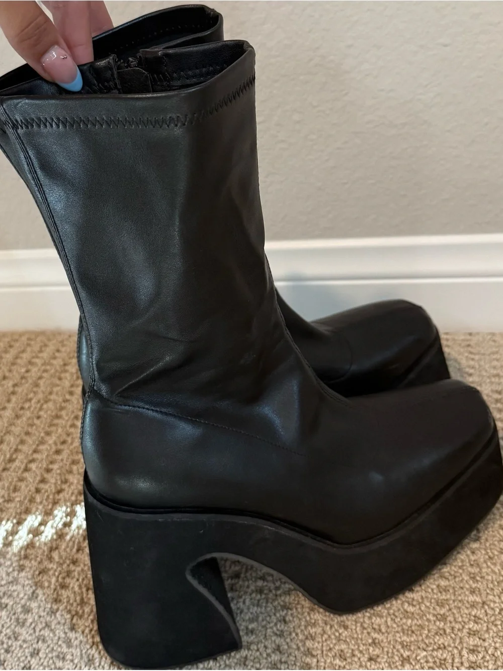 Black Platform Bratz Boots